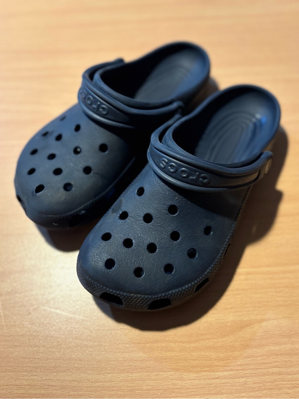 CROCS Unisex Classic Clog - Navy Blue
